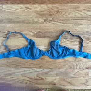 34D CUUP Plunge Mesh Bra in Sea